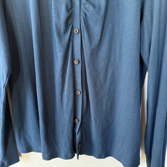Madewell Navy Blue stretchy Ribbed Ruched Buttondown size 2X - Picture 4 of 11